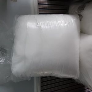 Set of 2 Pillow Inserts 20" x 20"